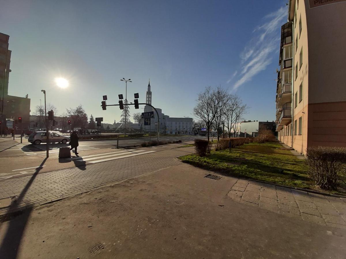 Apartamenty I Pokoje Centrum Pilsudskiego Bialystok Luaran gambar