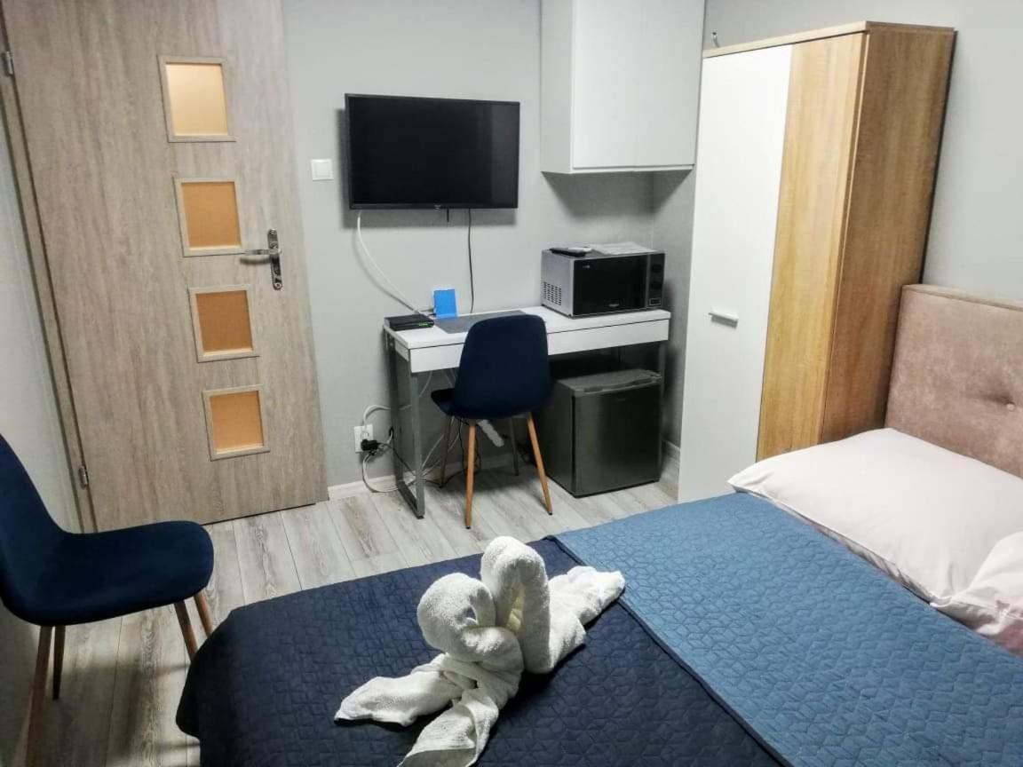 Apartamenty I Pokoje Centrum Pilsudskiego Bialystok Luaran gambar
