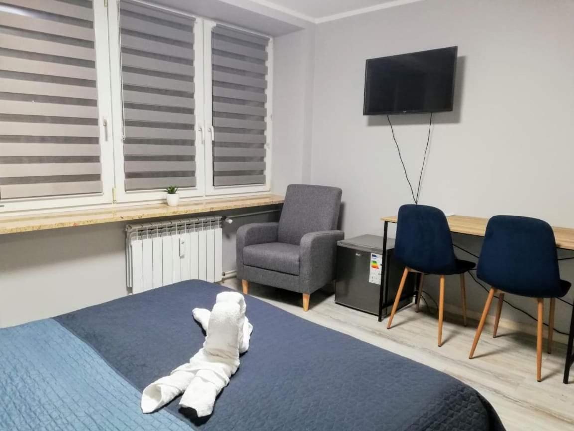 Apartamenty I Pokoje Centrum Pilsudskiego Bialystok Luaran gambar